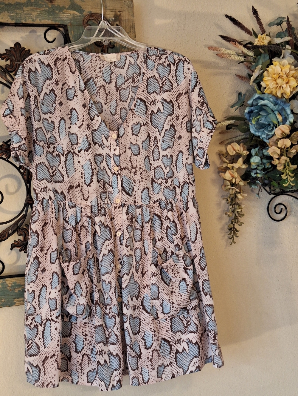 Altar'd State Pink and Blue Snakeskin Tiered Mini Dress. Size Small